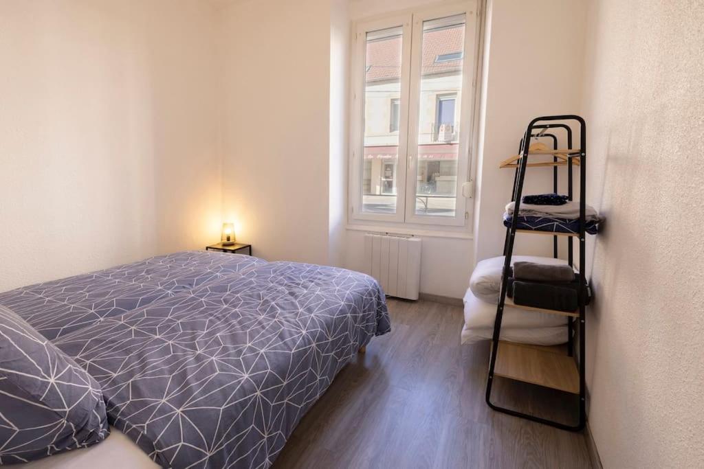 Le Serein - Tout Equipe - Proche Centre Apartment Montlucon Luaran gambar